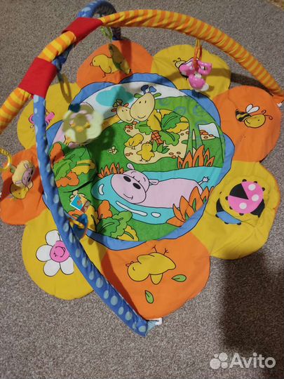 Развивающий коврик