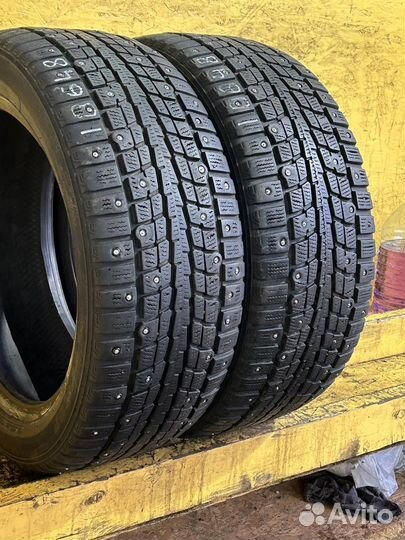 Dunlop SP Winter Ice 01 215/50 R17 95T