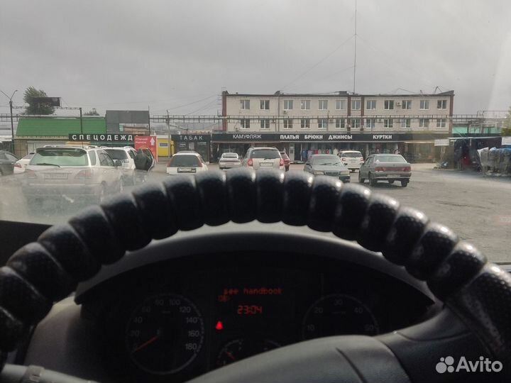 Водитель на своем авто