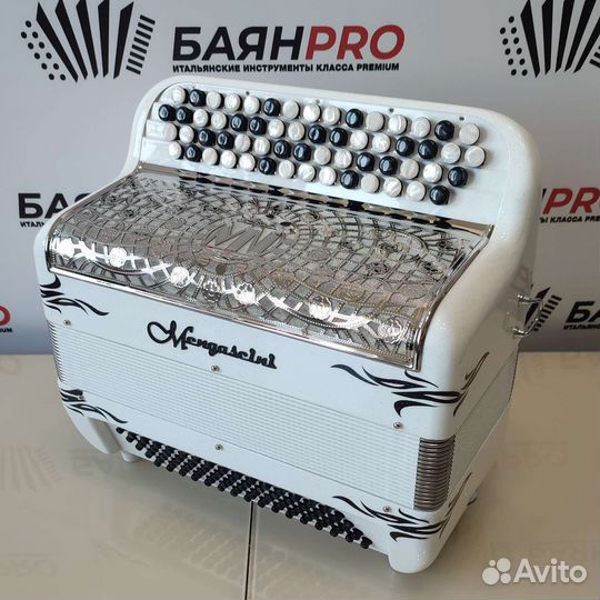Итальянский баян Mengascini F4