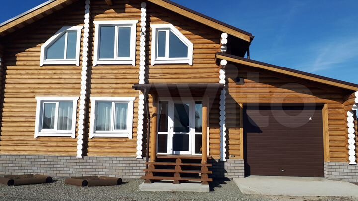 Коттедж 230 м² на участке 14 сот.