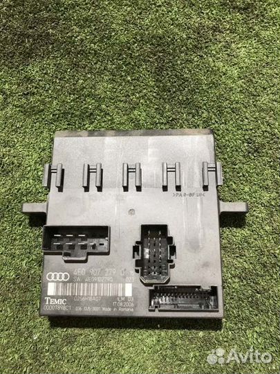 Блок комфорта Audi A8 D3 BVJ 4.2 FSI 2007