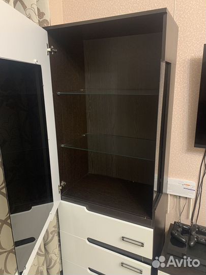 Стенка в гостиную