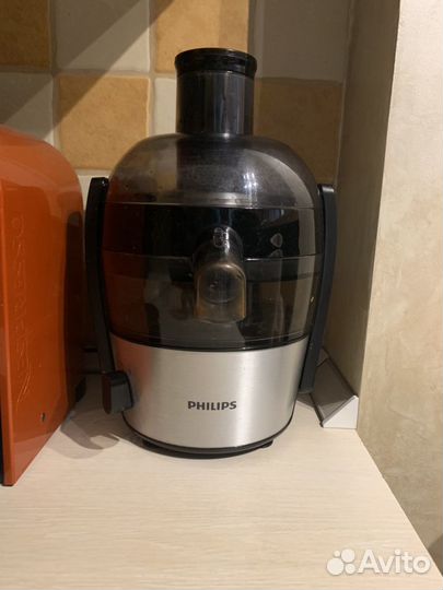 Соковыжималка Philips HR1836