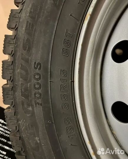 Bridgestone Ice Cruiser 7000S 185/65 R15 88T