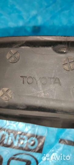 Защита крыла Лексус LS передняя правая 2006-2012