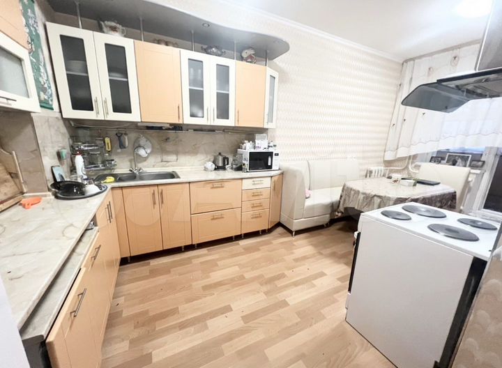 2-к. квартира, 70,6 м², 6/9 эт.