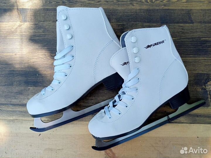 Коньки фигурные 37 размер
