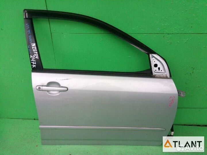 Дверь передний правый toyota corolla runx