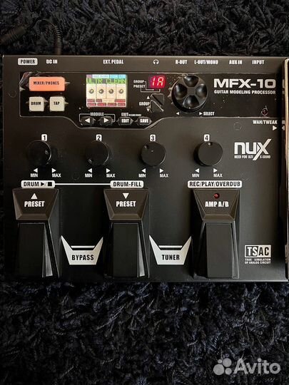 Гитарный/вокальный процессор NUX MFX-10