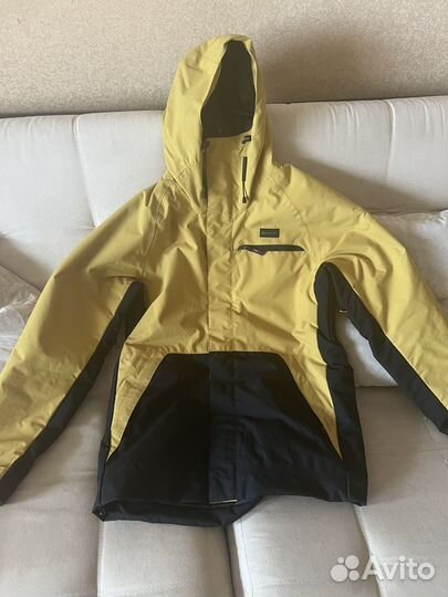 Сноубордическая горнолыжная куртка и штаны