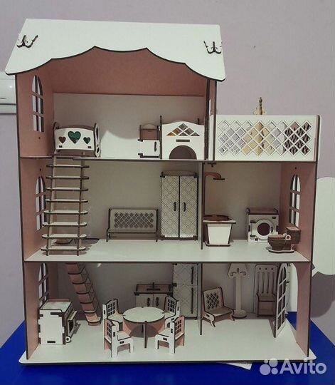 Домик кукольный