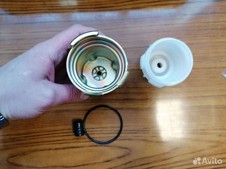 Корпус топливного фильтра Субару Импреза WRX 2006