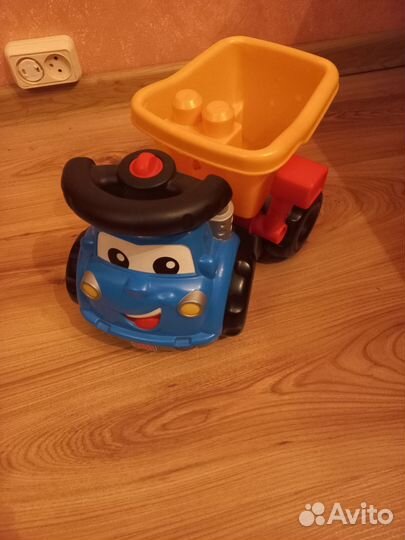Детская машинка грузовичок mega bloks