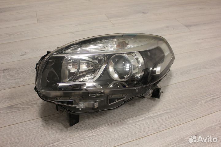 Фара левая Renault Koleos 1, 2012-2016 галоген