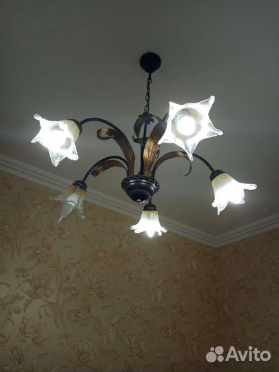 Люстра потолочная