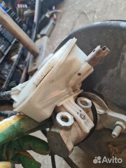 Вакуумный усилитель тормозов Peugeot 308 хэтчбек