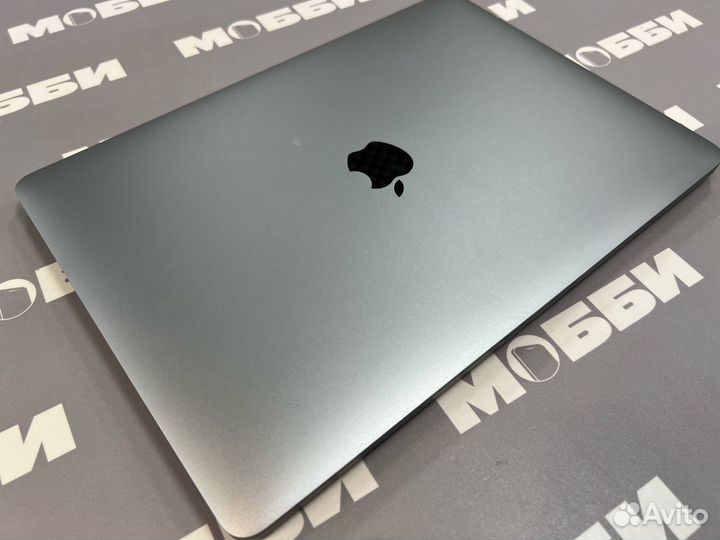 Apple MacBook Pro 13' 2020 M1 8/256Gb Space Gray