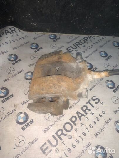 Суппорт задний левый Bmw 7-Series E38 M62B44 1999