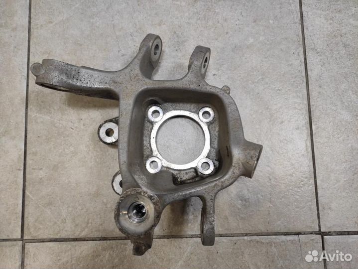 Кулак поворотный задний правый BMW 5-series F10