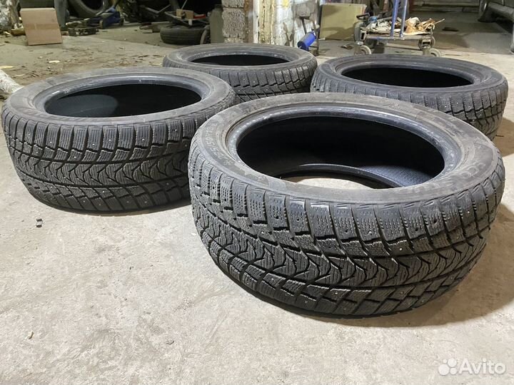 Minerva Eco Stud 235/50 R18 101H