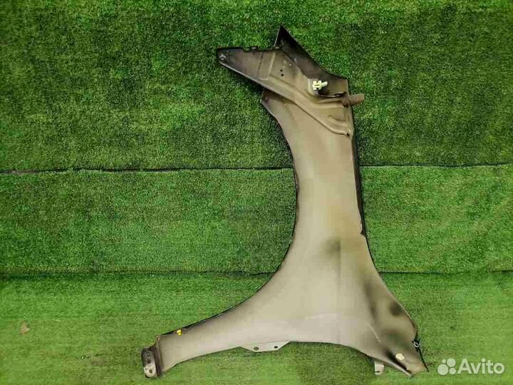 Крыло переднее правое Volvo S60 FS