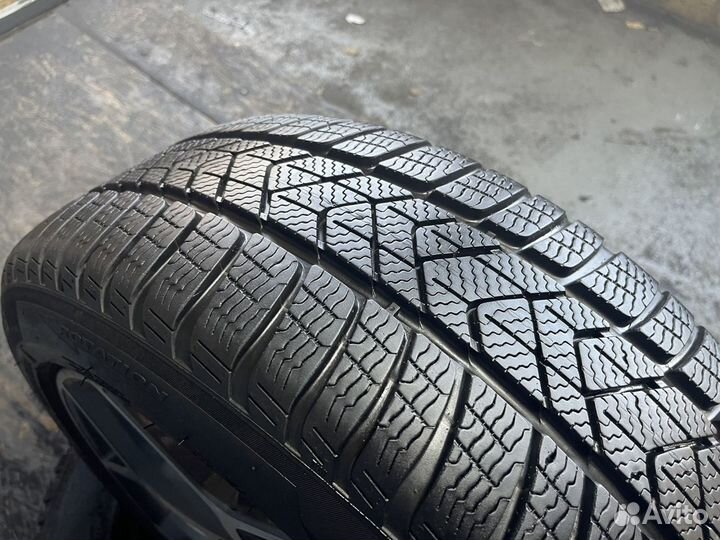 Pirelli Winter Sottozero 3 225/50 R18 95H