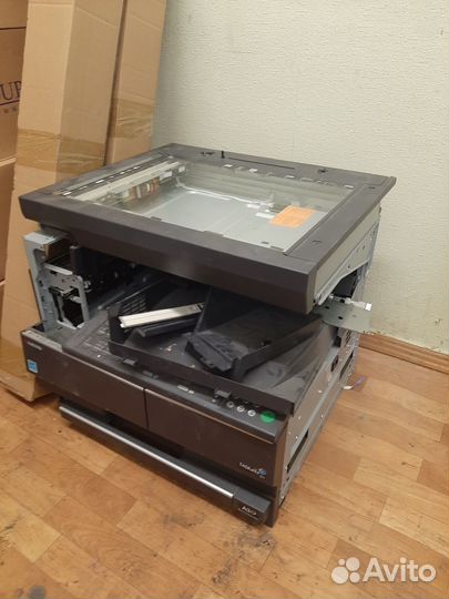 Мфу Kyocera taskalfa 180 б/у на запчасти. Разбор
