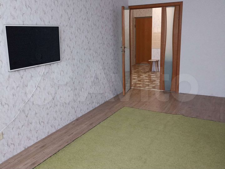 2-к. квартира, 40 м², 13/17 эт.
