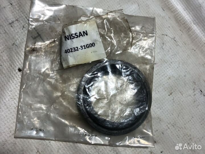 Сальник nissan