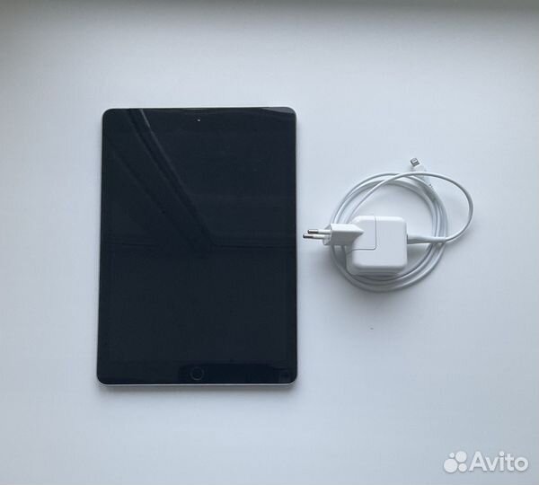 Планшет Apple iPad 6 2018 Wi-Fi 32GB Space Gray