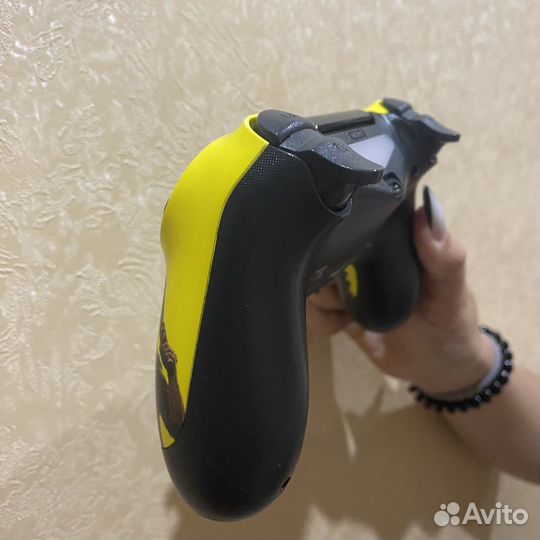 Геймпад для Sony Playstation 4 Dualshock 4