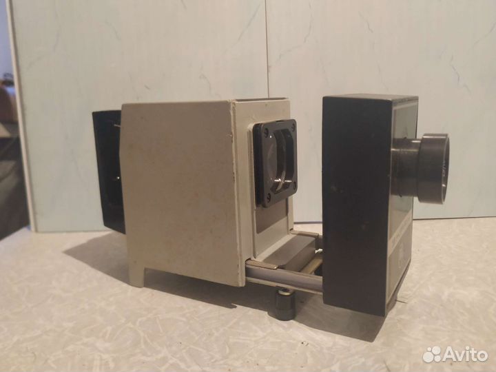 Диапроектор Экран