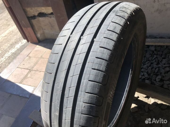 Goodyear EfficientGrip Performance 195/65 R15