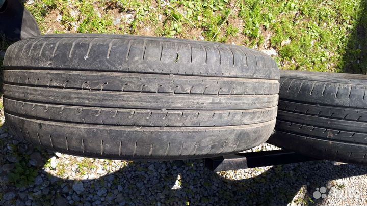 Goodyear EfficientGrip 215/60 R17