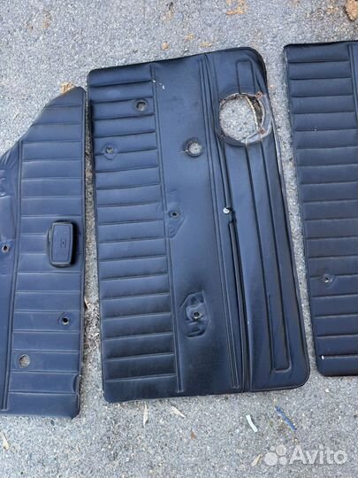 Батоны и дверные карты ваз 2104