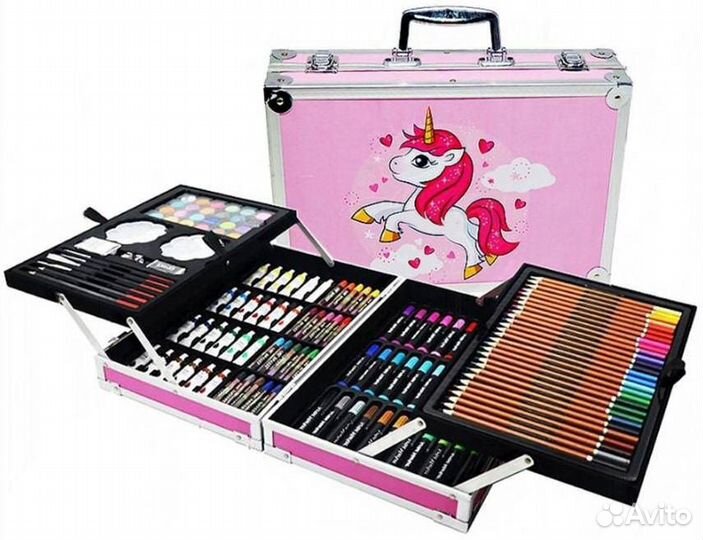 Набор для рисования в чемоданчике