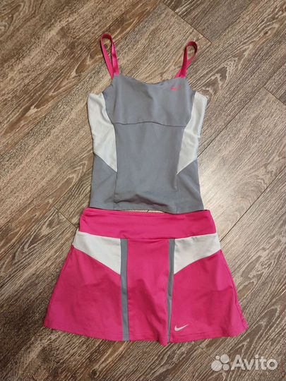 Теннисная форма