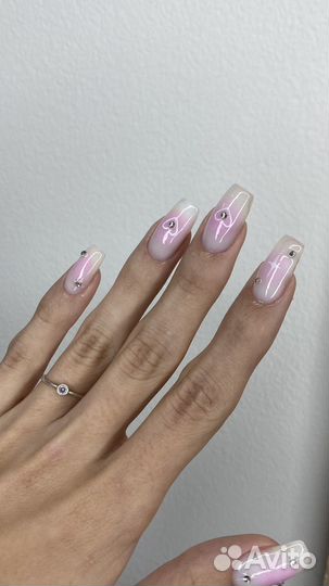 Маникюр, педикюр