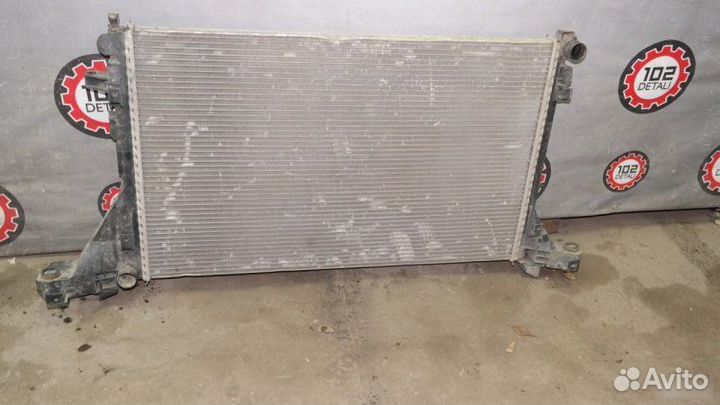 Радиатор охлаждения двс Renault Master