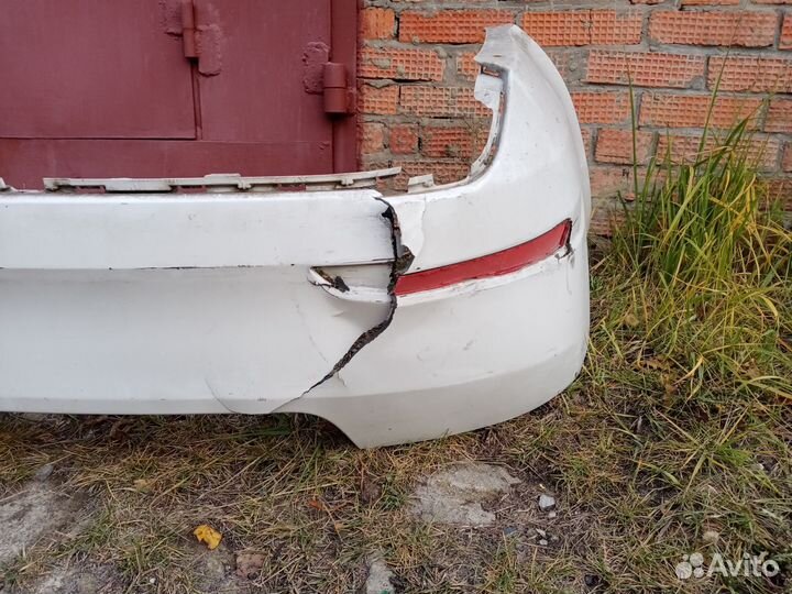 Задний бампер