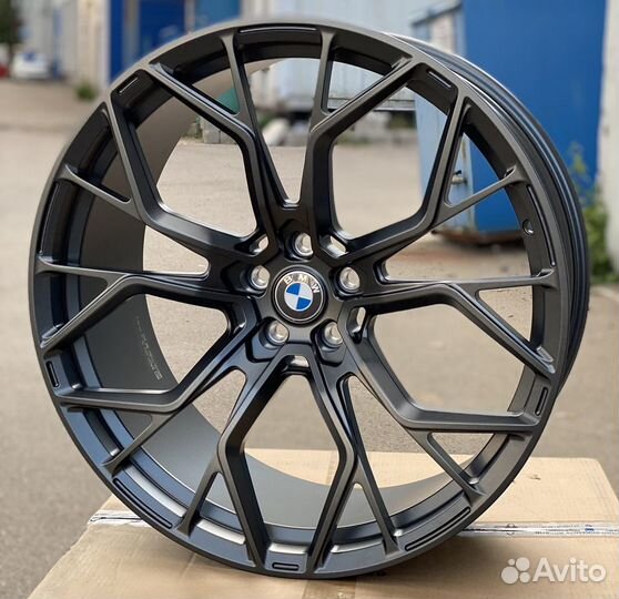 Кованые диски r21 BMW X6 G06