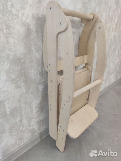 Стульчик Башня помощника Монтессори