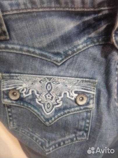 Джинсы женские