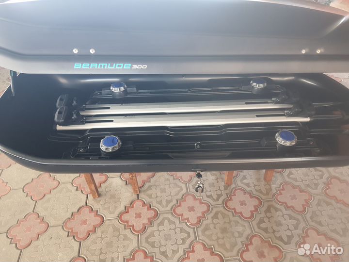 Багажник на автомобиль