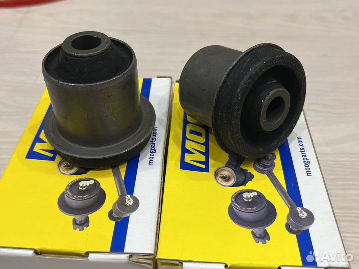 Сайленблоки верхнего рычага Ford Expedition 07-14