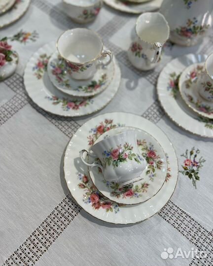 Royal albert фарфор, кофейный сервиз. Винтаж