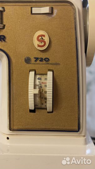 Швейная машина Singer