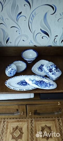 Гжель Фарфоровая посуда