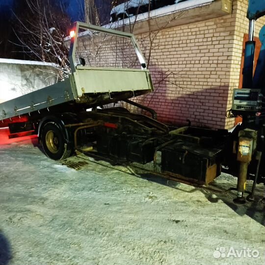 Toyota Dyna с КМУ, 2000